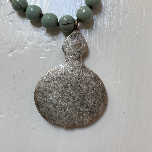 Amulet Pendant Necklace, Lucite Turquoise beads, silver plated box chain - Picture 9 of 10